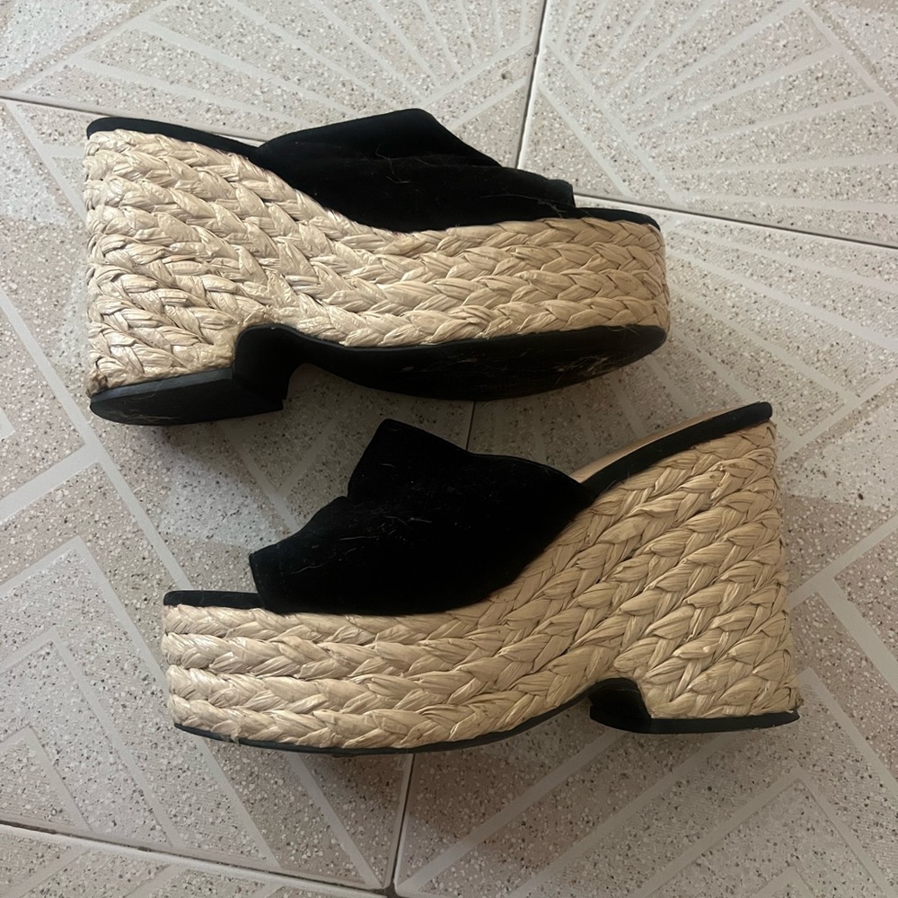 Elegant Black Wedge Sandals